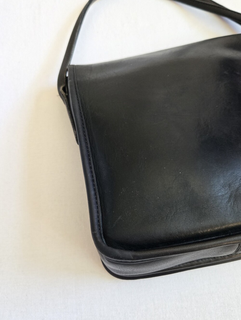 Vintage Coach Companion Bag Purse Square Flap Black Leather 80s/ Early 90s - Picture 6 of 15